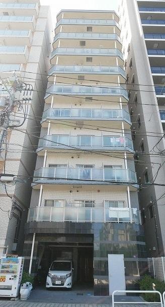 ＴＲＡＤＩＳ ＮＩＰＰＯＲＩ Ｅの外観