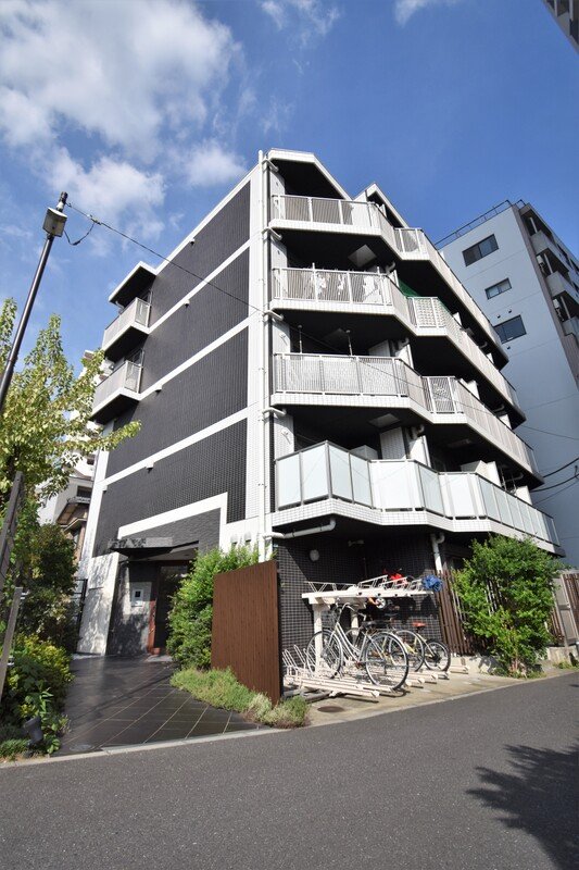 アリーチェ中野富士見町の外観