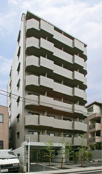 ルーブル下北沢弐番館の外観