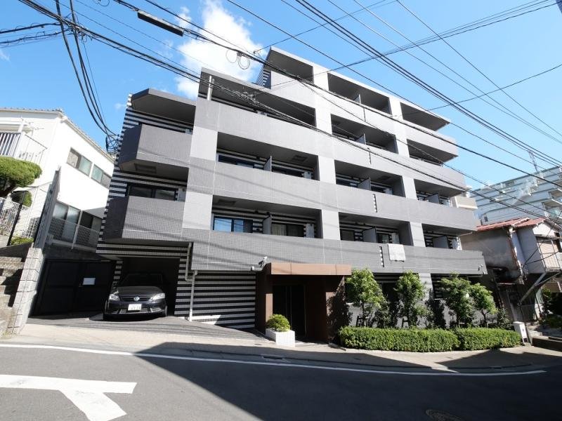 PREMIUM CUBE 不動前DEUXの外観