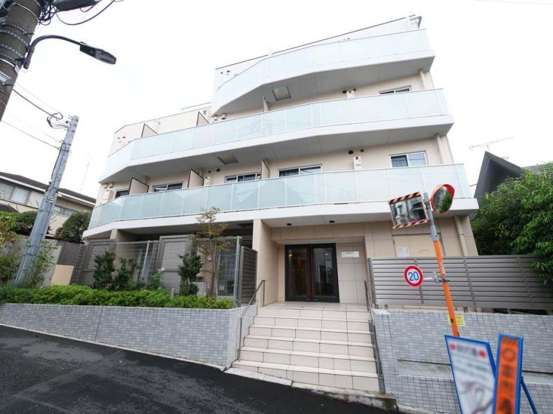 ハーモニーレジデンス新宿河田町の外観