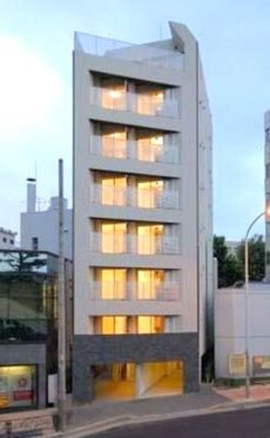 セ・ジョリ都立大学の外観