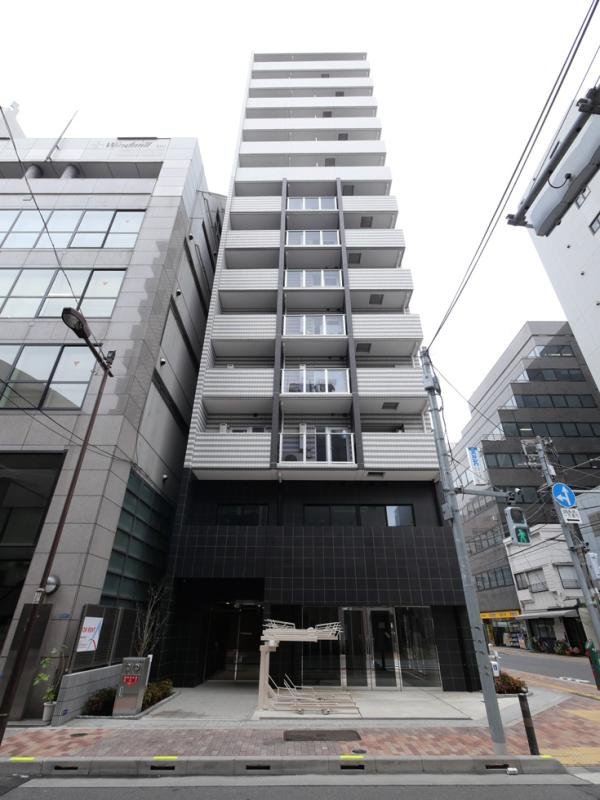 PREMIUM CUBE 上野の外観