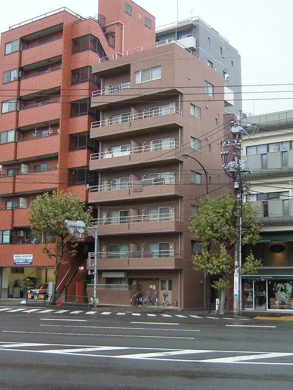 コンフォール深川の外観