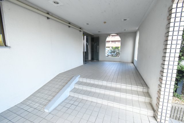 エントランス エントランス