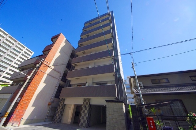 ヴァンクール城東の外観