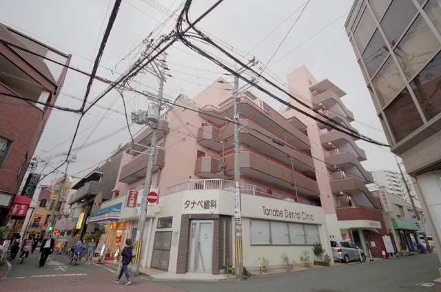 森岡ビルの外観