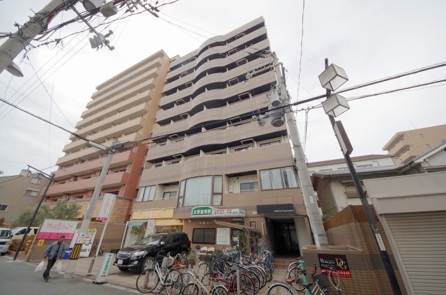 アクエルド都島の外観