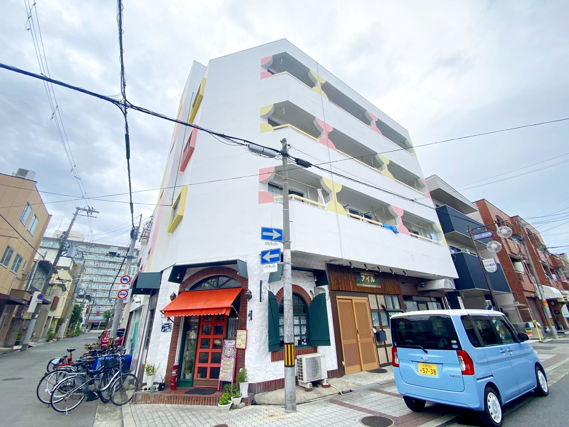 辻本マンションの外観