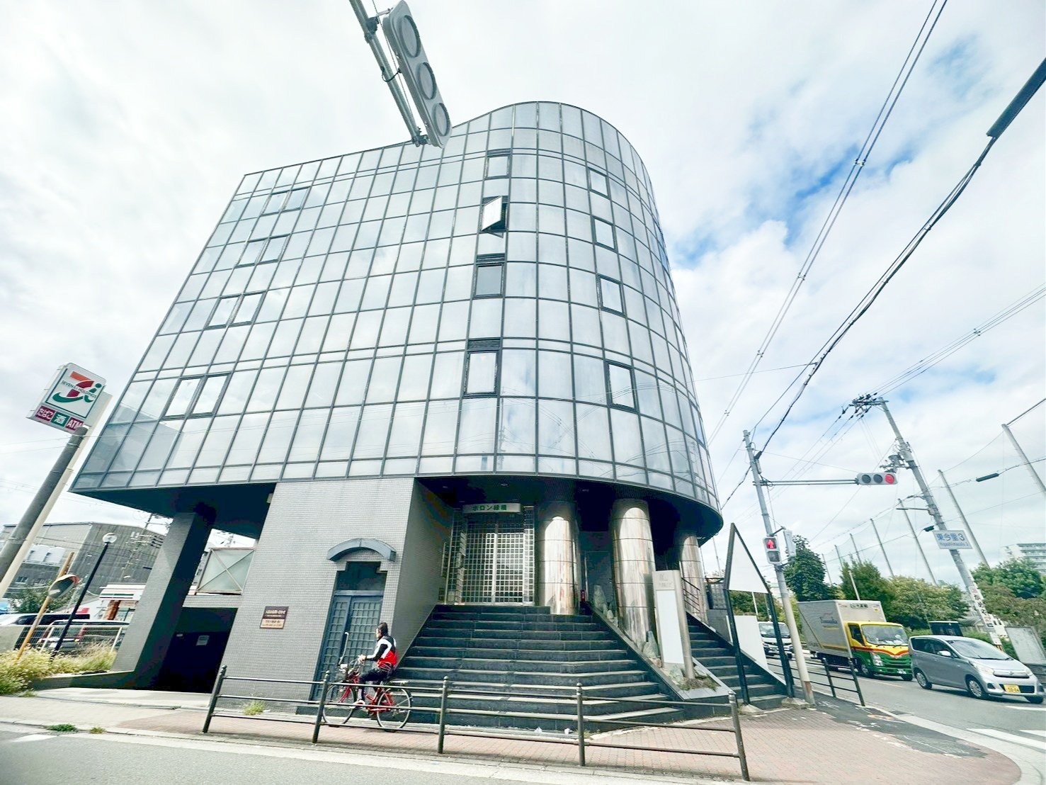 ホロン緑橋の外観 ホロン緑橋の外観