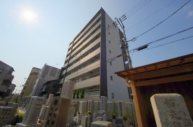 レークス大阪城イーストの外観