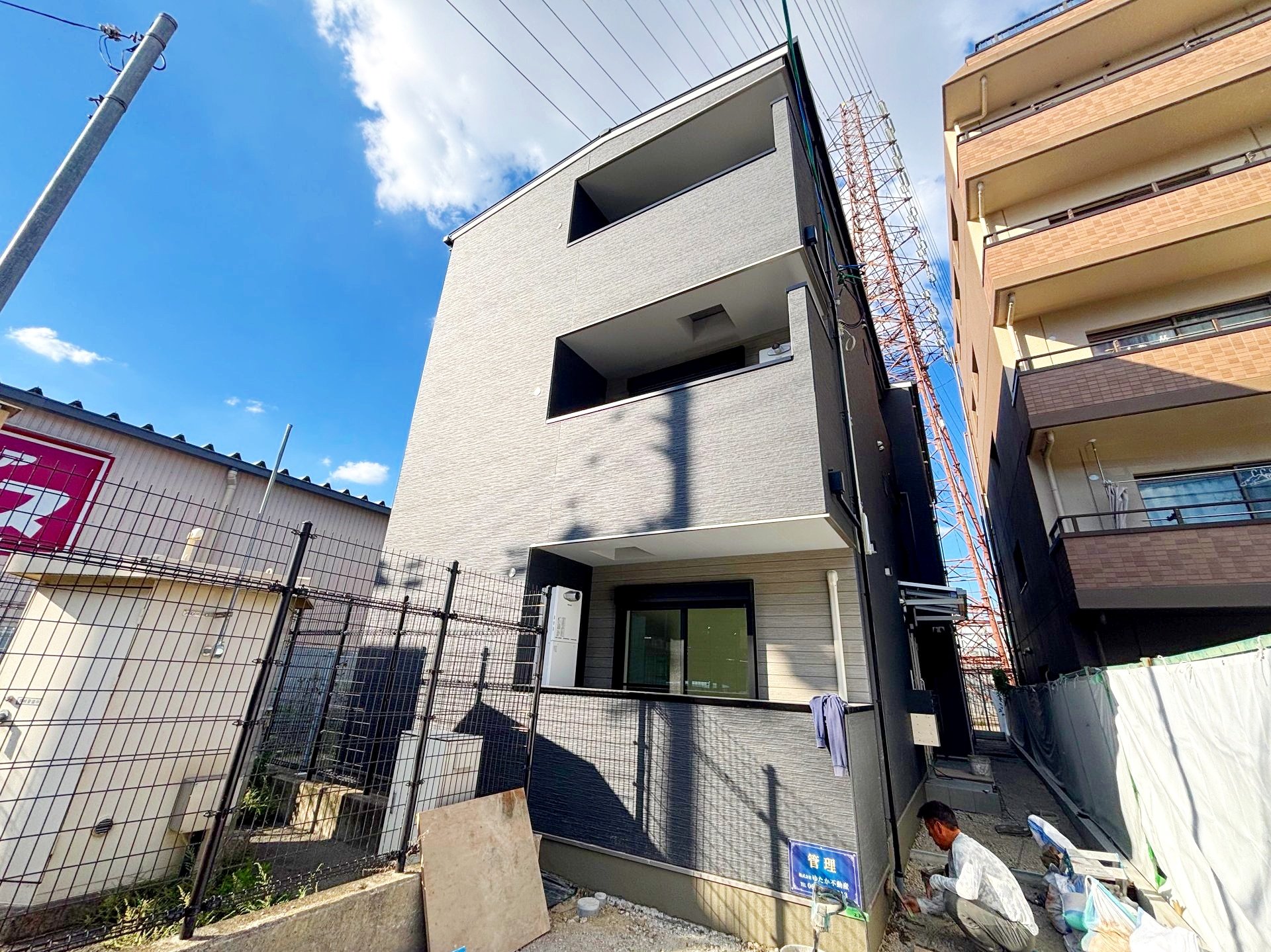 CASA CALMA 茨田大宮の外観