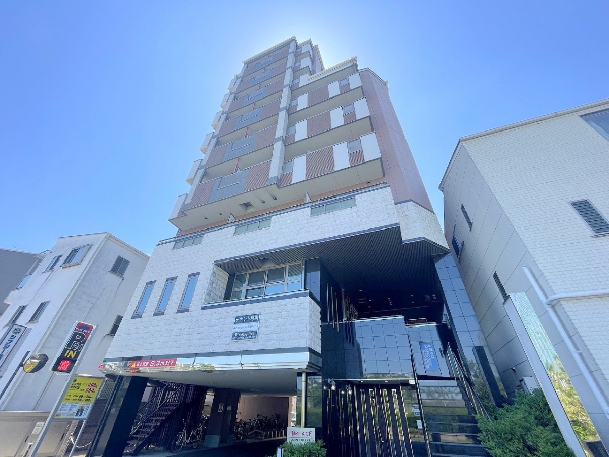 パレ・ドゥ鶴見緑地の外観