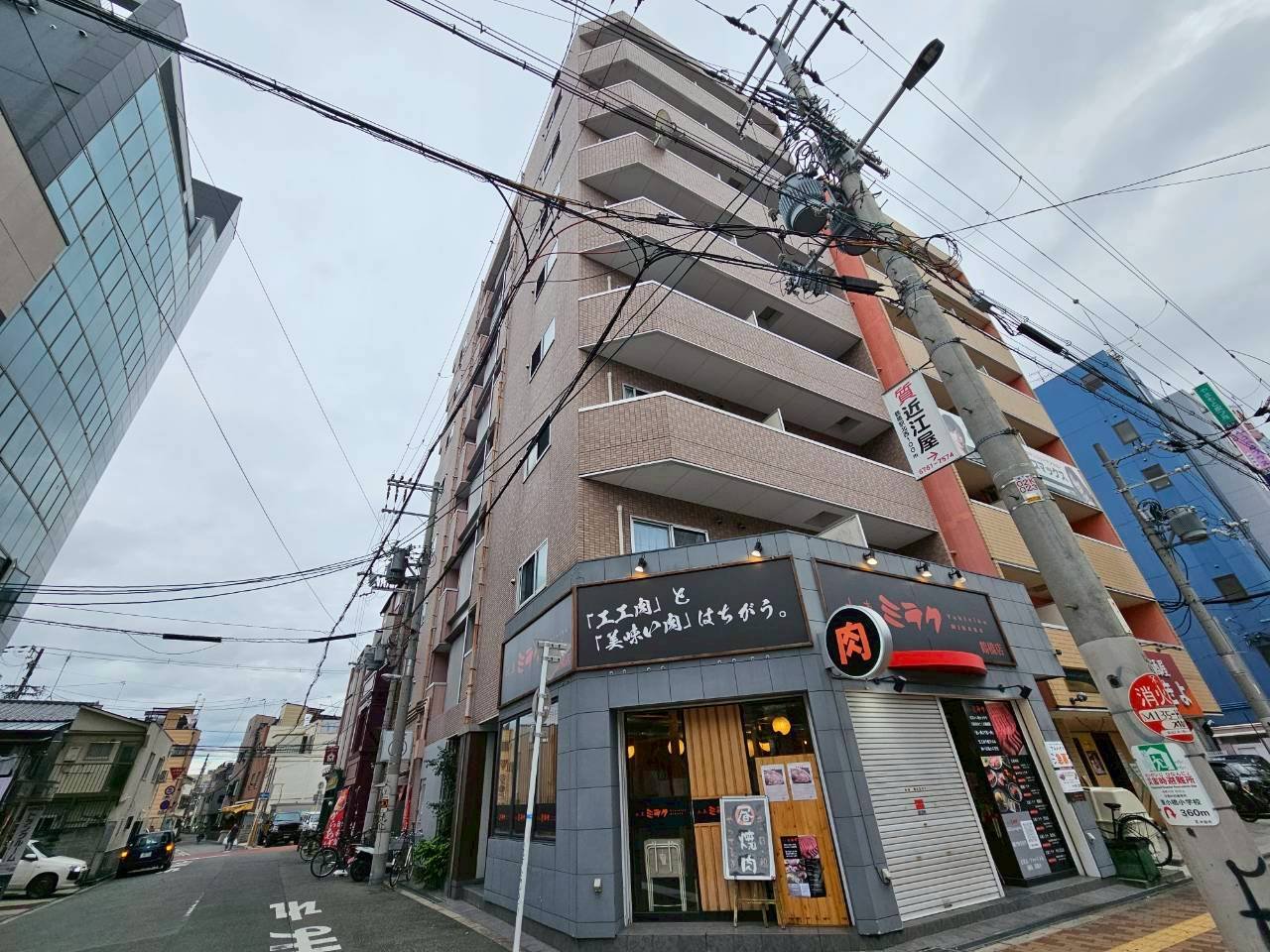 鶴橋末広ビルの外観 鶴橋末広ビルの外観