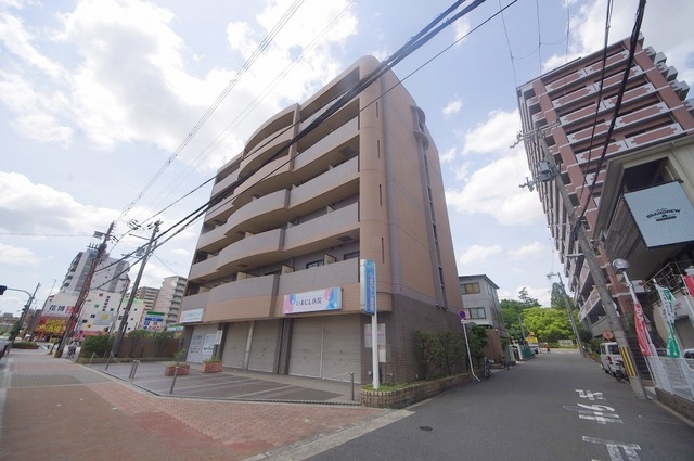 モン・ピエースの外観