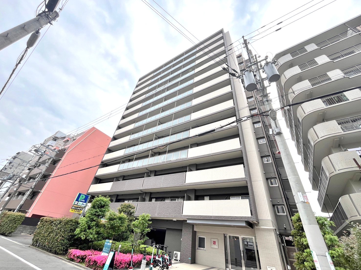 ドゥーエ森ノ宮の外観