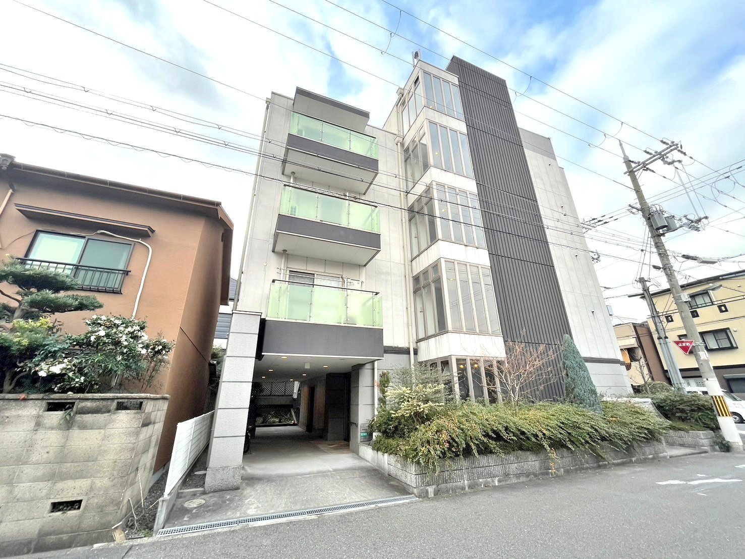 マンション桜の外観