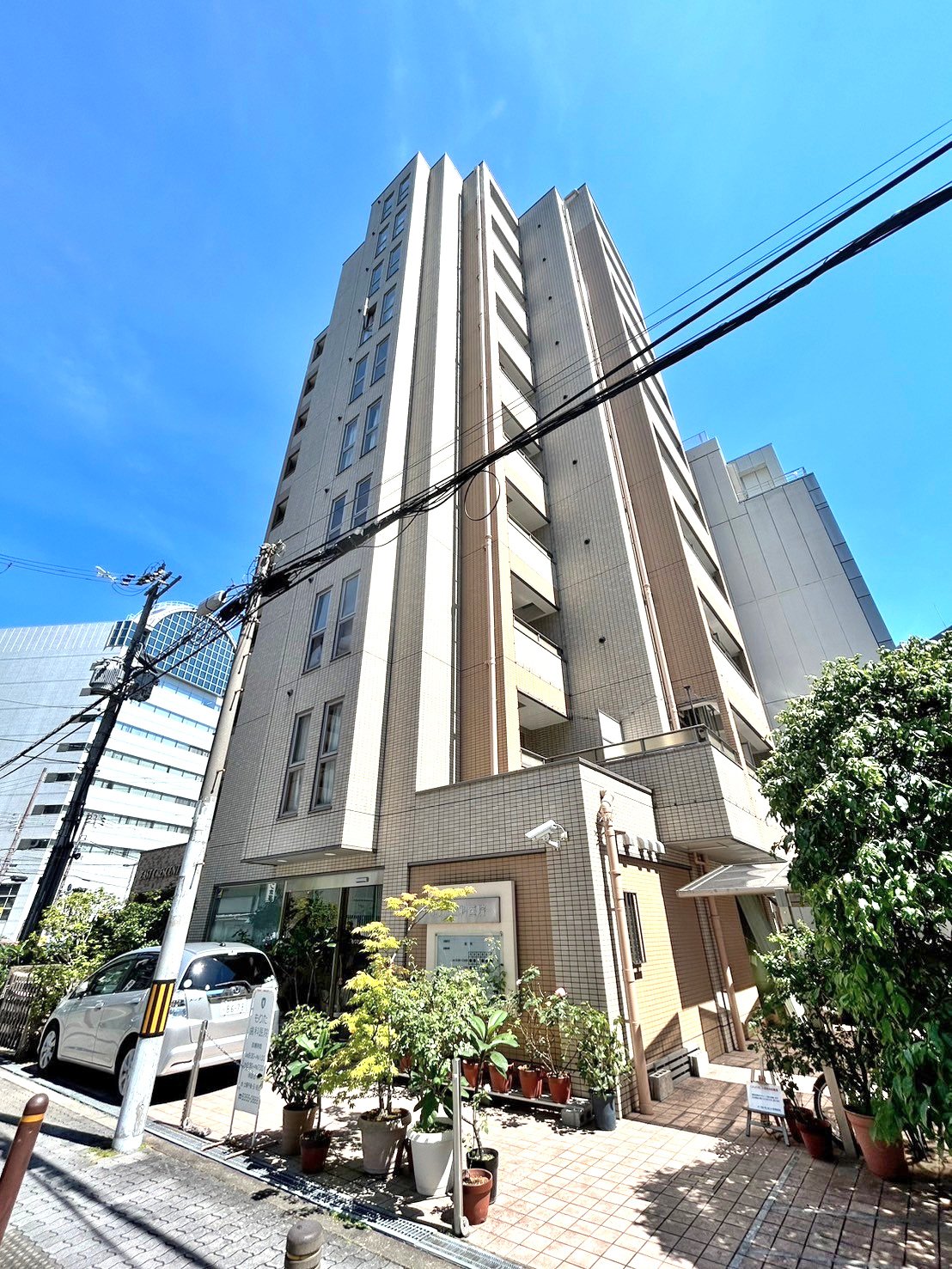 イーストクレセントの外観