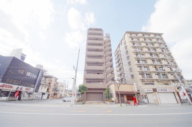 リーガル都島の外観