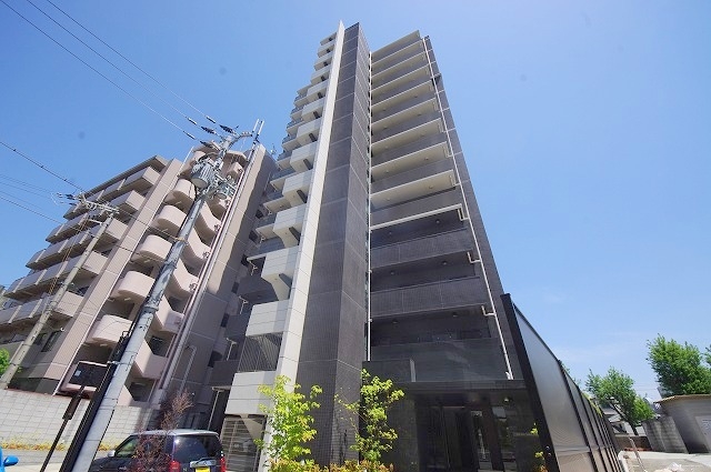 レシオス大阪城公園の外観