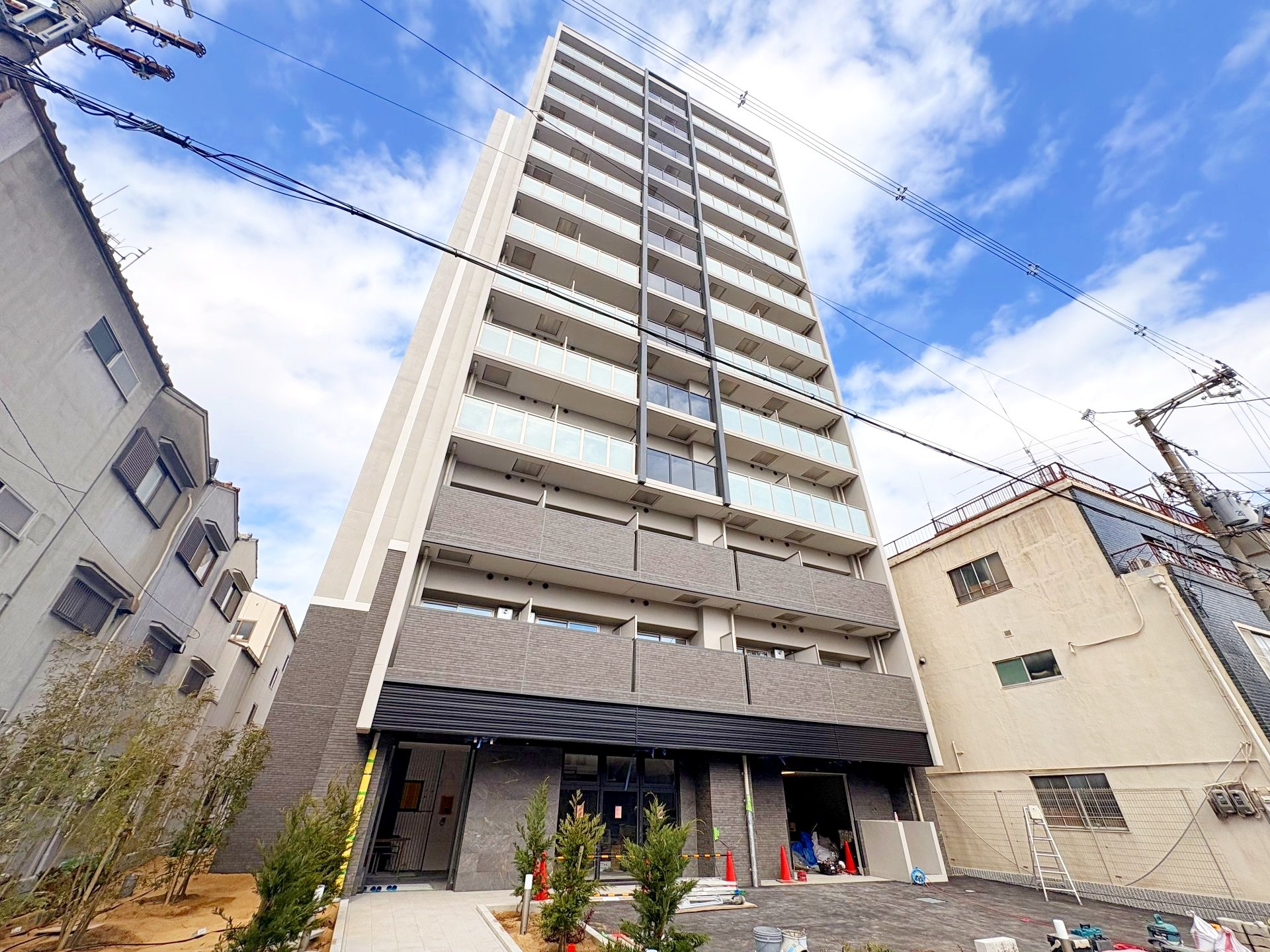 エスリード大阪城EASTの外観