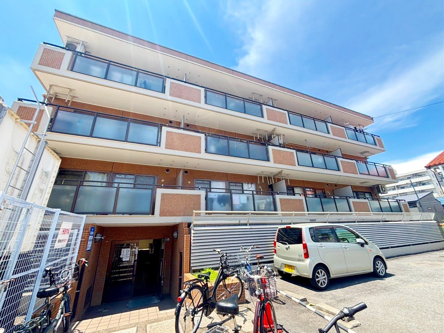 吉田マンションの外観