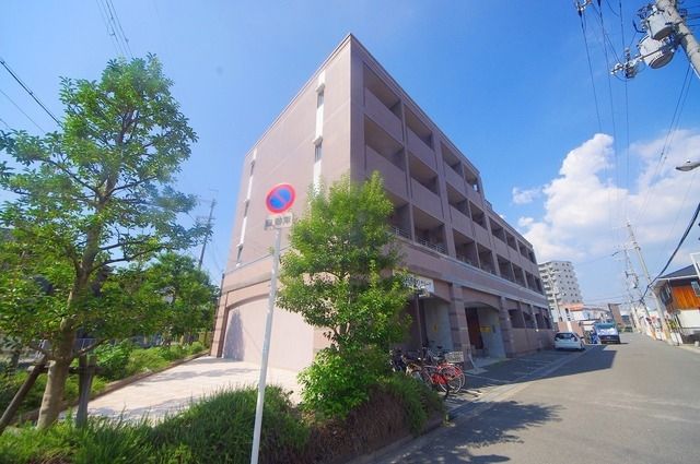 Ｊｅｕｎｅ．Ｋの外観