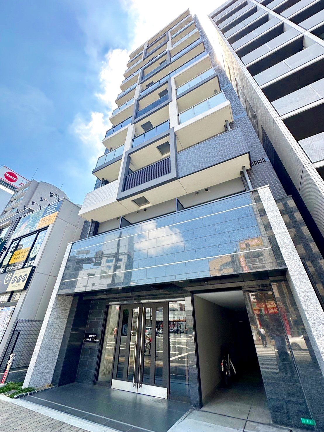 レシオス大阪城北詰の外観