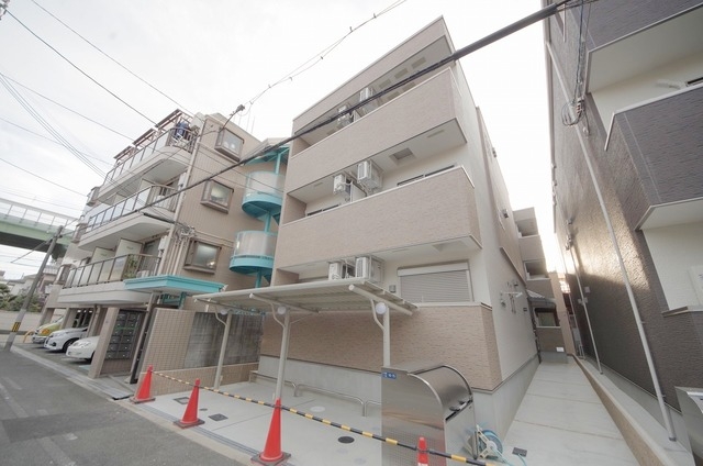 フジパレス太子橋V番館の外観