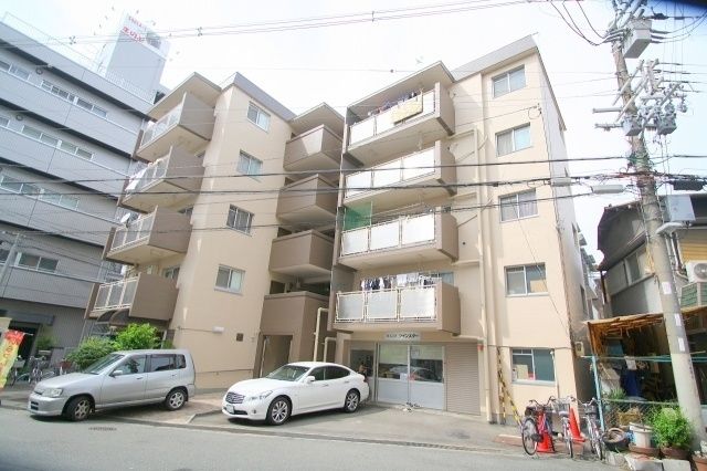 エルパラッツォ京橋の外観