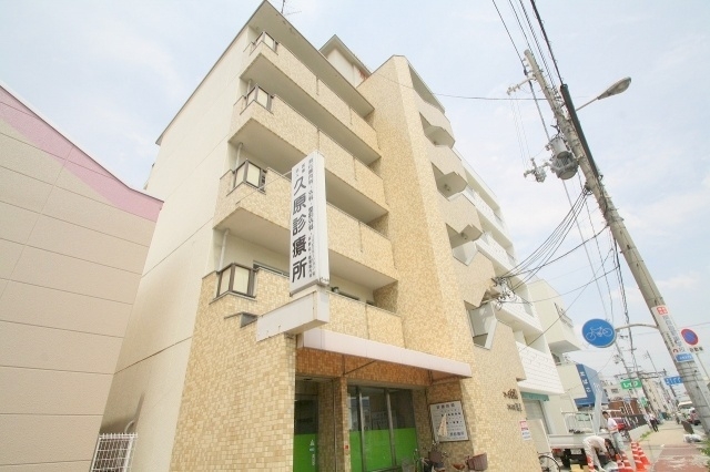 コーポ白樺古市の外観