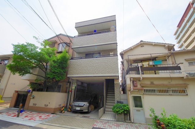 プラスワン都島の外観