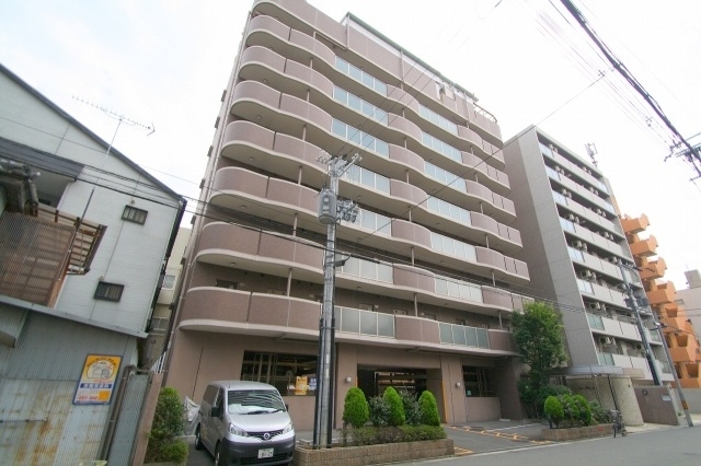 ラ・ペジブルの外観