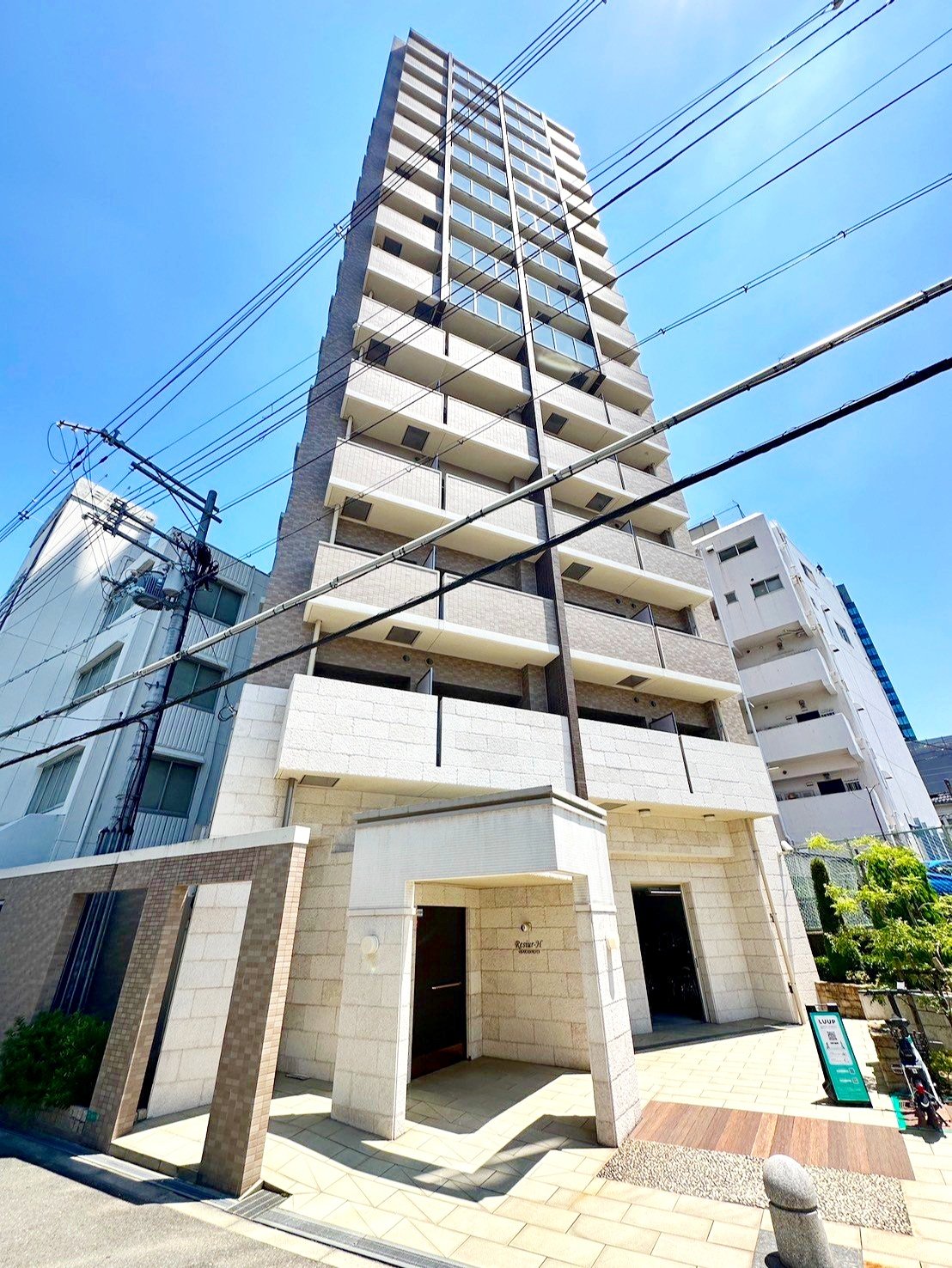 レジュールアッシュ大阪城北の外観