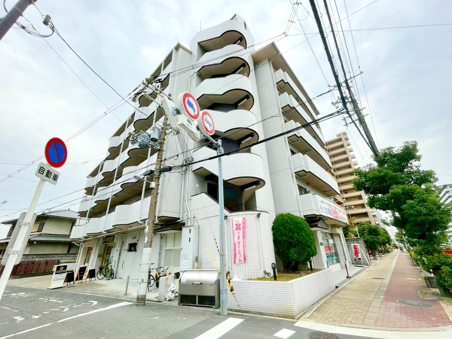 サンモール川上2の外観