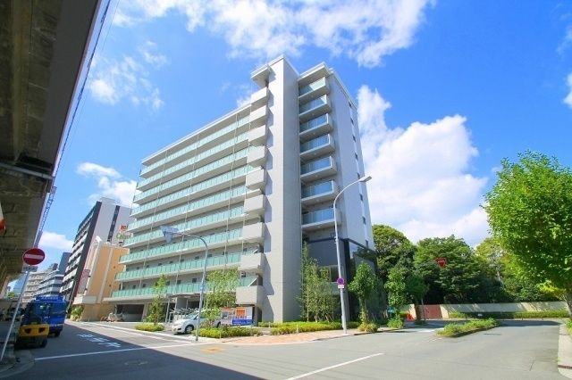 エスリード大阪城の外観