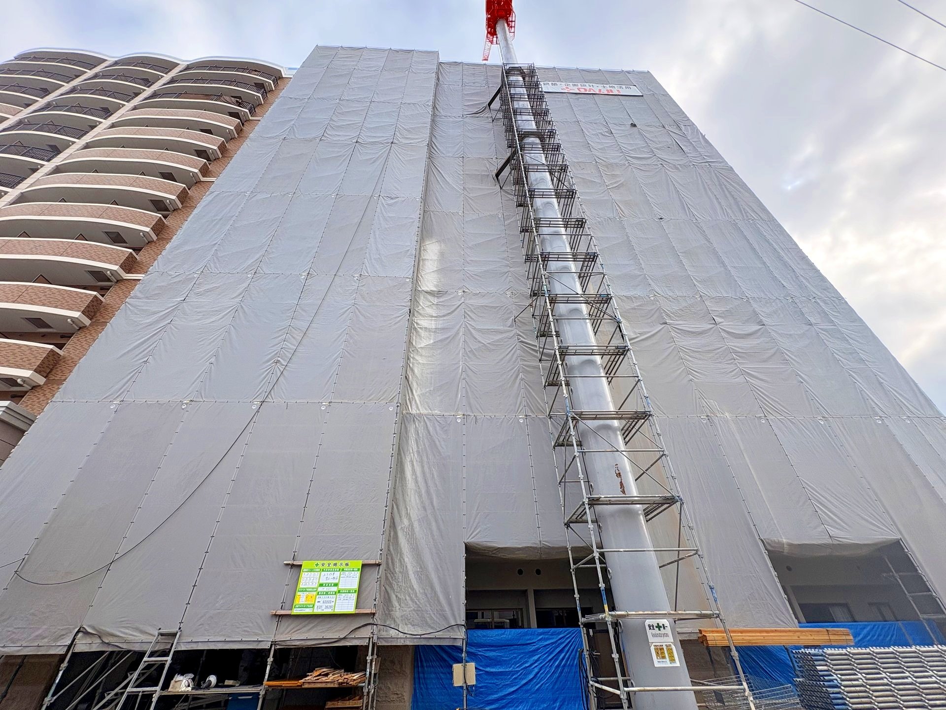 Luxe玉造南の外観