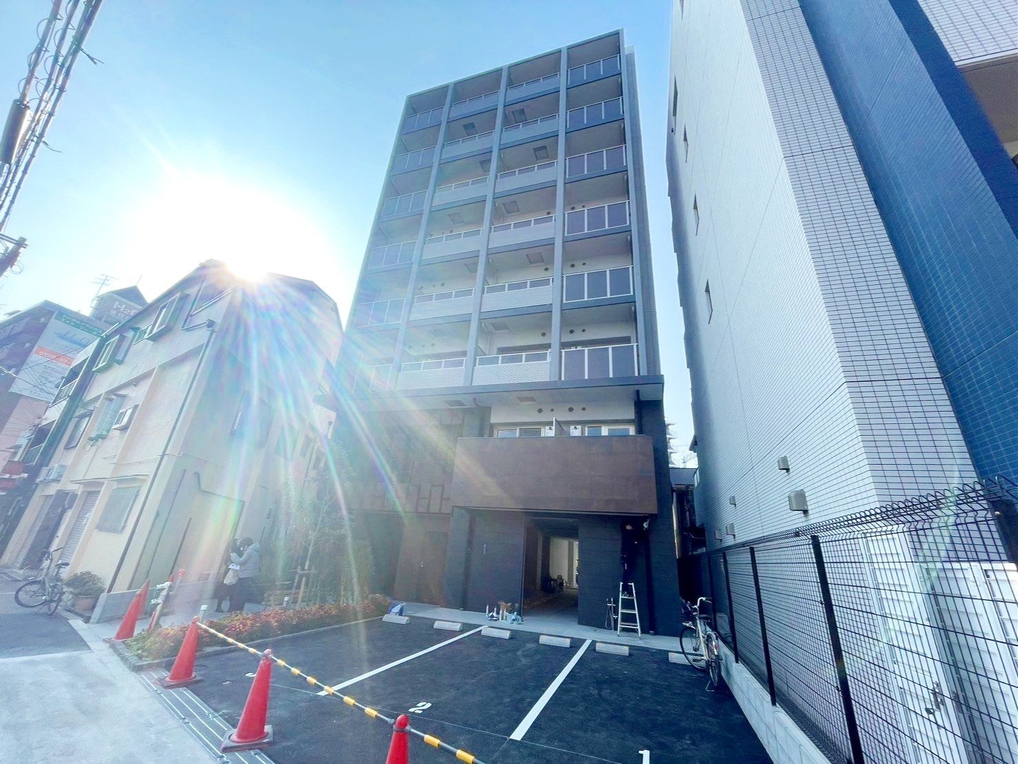 エスリードザ・カレント大阪の外観