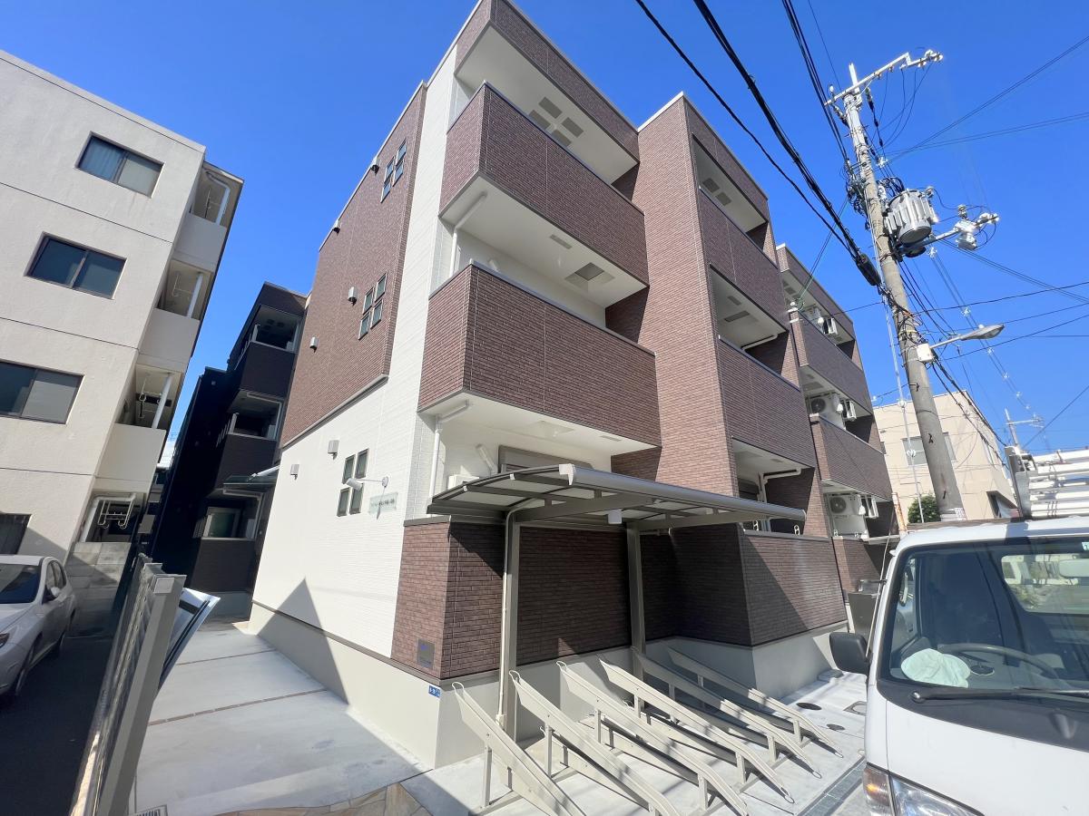 フジパレス城北公園通V番館の外観