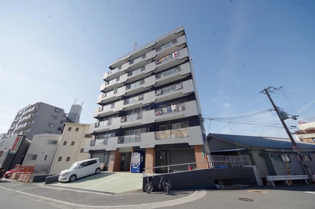 プラネット都島の外観