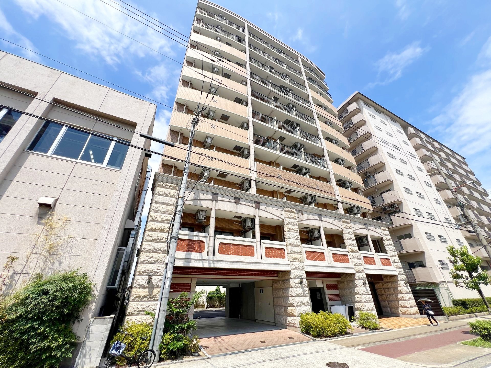 Luxe鶴見（ラグゼ鶴見）の外観