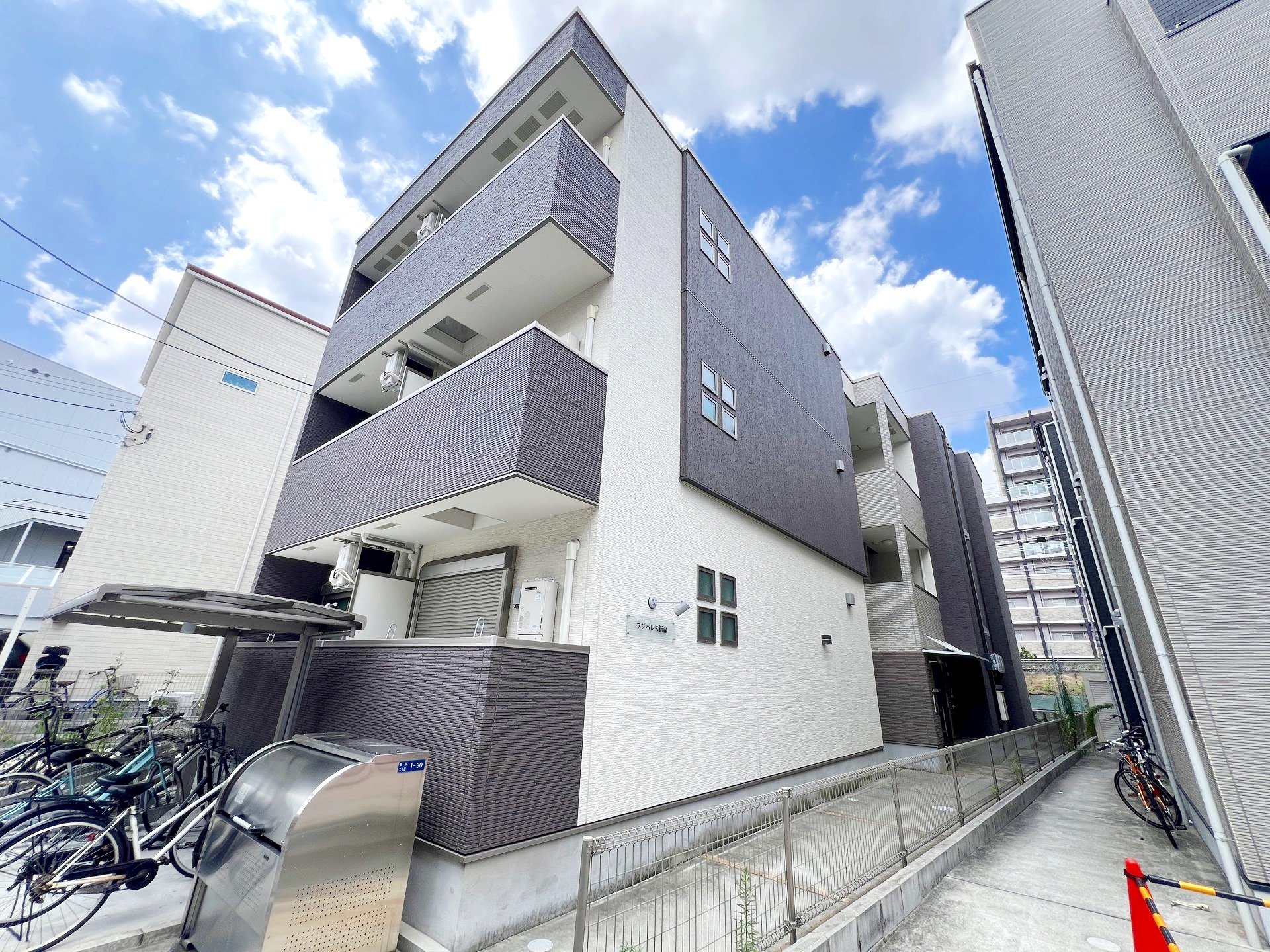 フジパレス新森の外観