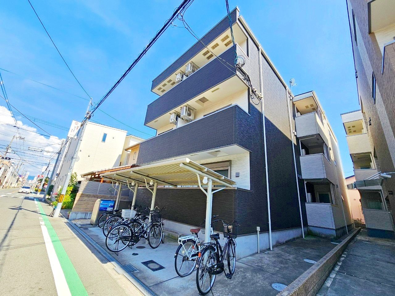 フジパレス新深江VIII番館の外観