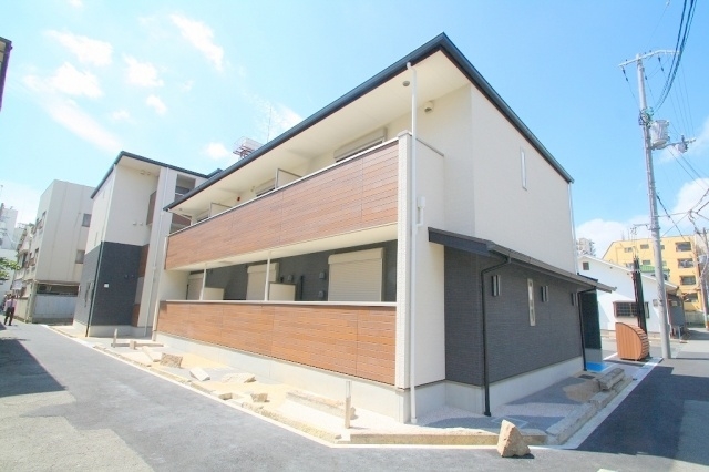 ボンジューネ　BonneJourneeの外観