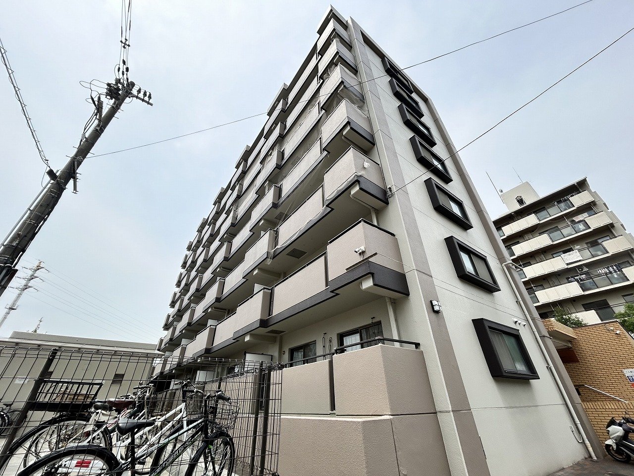 鶴見緑地道端マンションの外観 鶴見緑地道端マンションの外観