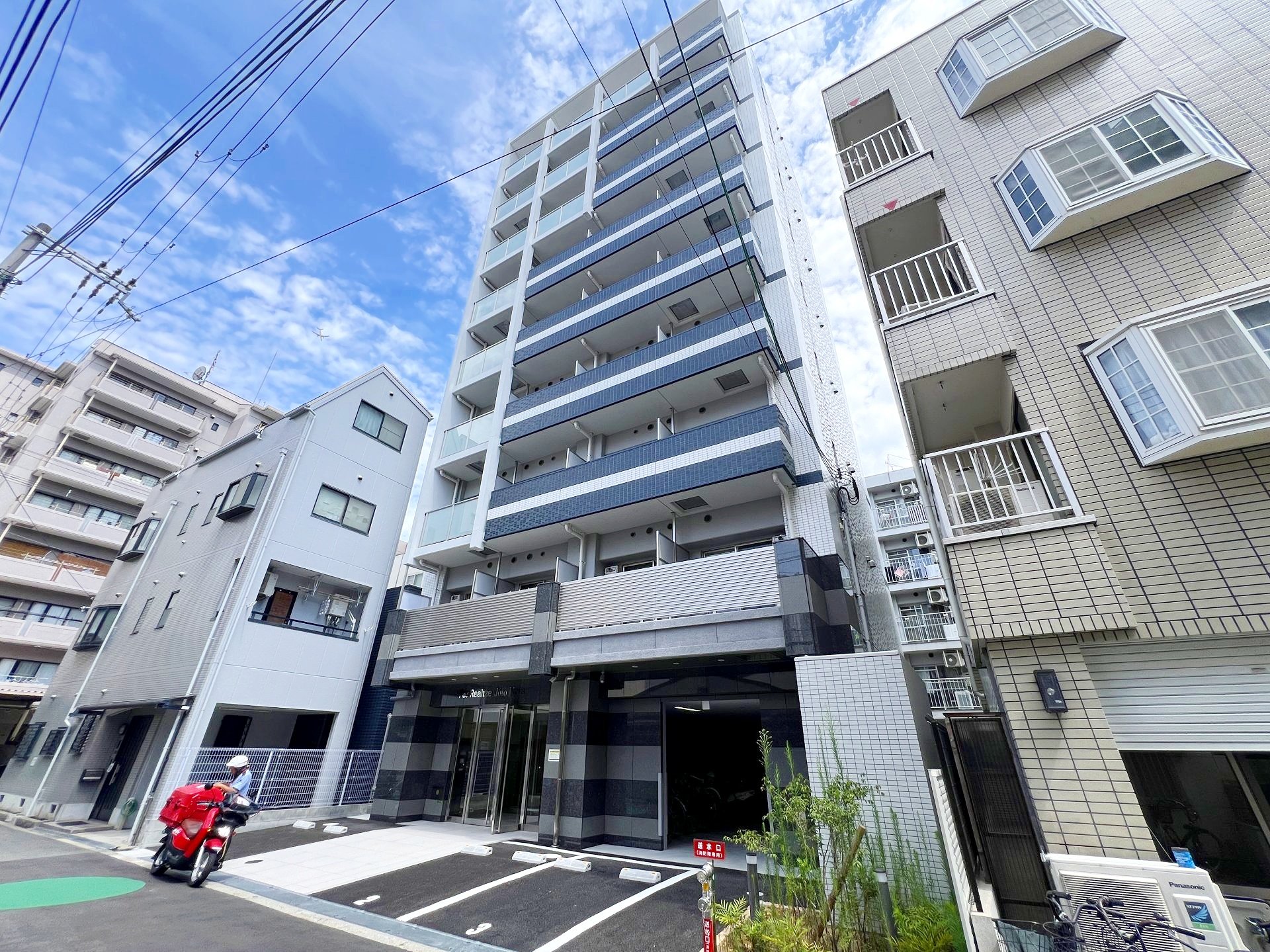 フォーリアライズ城東ネオスの外観