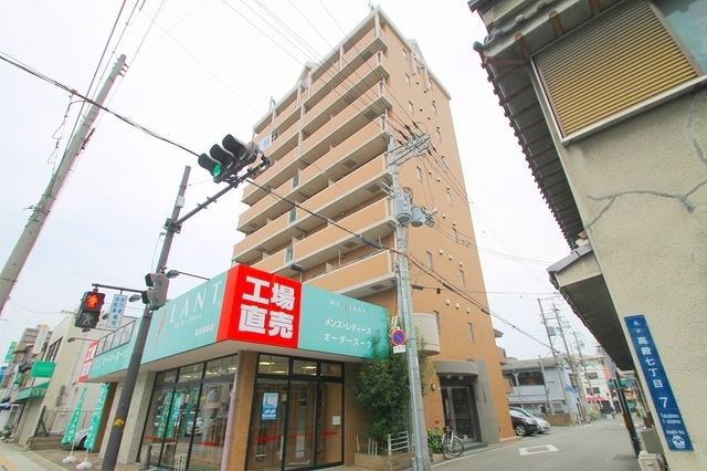 ジュネス関目高殿の外観
