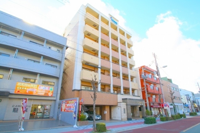 プレサンス城北公園アクアージュの外観