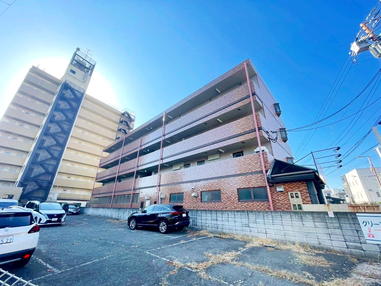 グリーンフィールドの外観