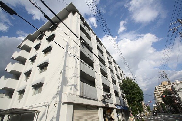 ツダフラットの外観